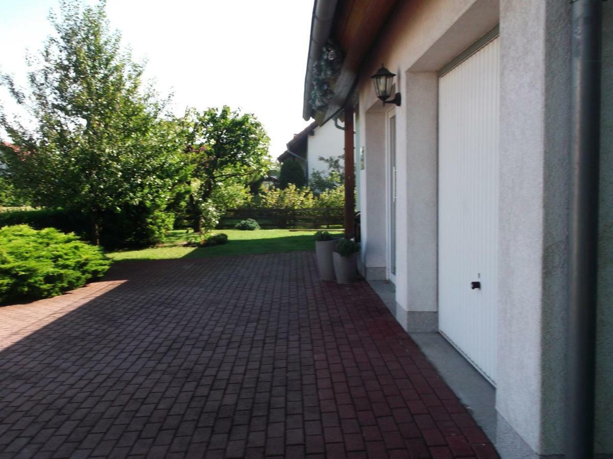Ferienwohnung Haus am Wald Guhrow Exterior foto