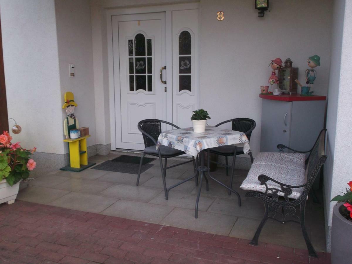 Ferienwohnung Haus am Wald Guhrow Exterior foto